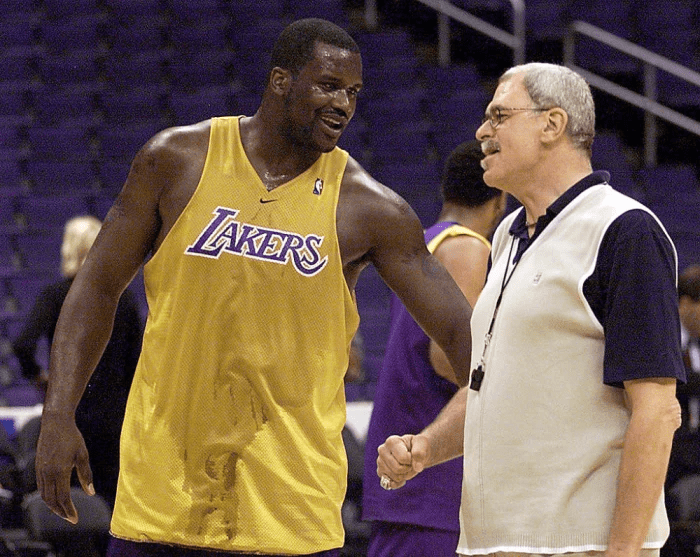 蒙扎曾在客 蒙扎曾在客